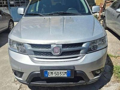 Usata Fiat Freemont 140 CV (102 kW) 2012 Grigio SUV
