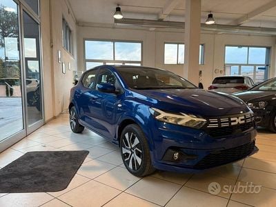 Nuova Dacia Sandero Expression 91 CV (66 kW) 2025 Blu Berlina