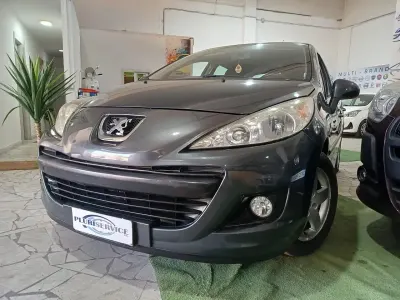 Usata Peugeot 207 73 CV (53 kW) 2011 Grigio Berlina