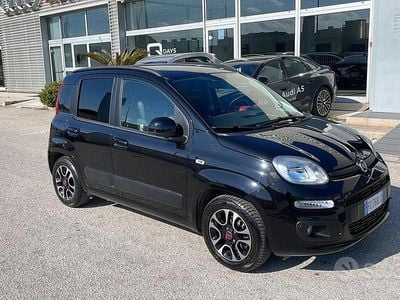 Usata Fiat Panda Lounge 2016 Nero Utilitaria