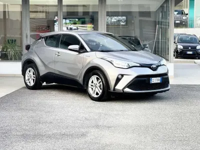 Usata Toyota C-HR
