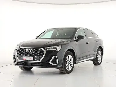 Usata Audi Q3 Sportback S-Line 150 CV (110 kW) 2023 Nero SUV