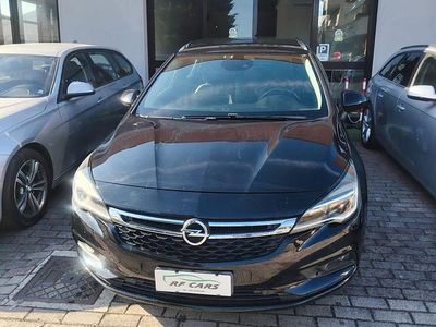 Usata Opel Astra Innovation 136 CV (100 kW) 2017 Nero Station wagon