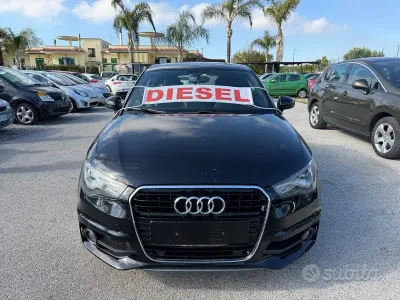 Usata Audi A1 Ambiente 105 CV (77 kW) 2011 Nero Utilitaria