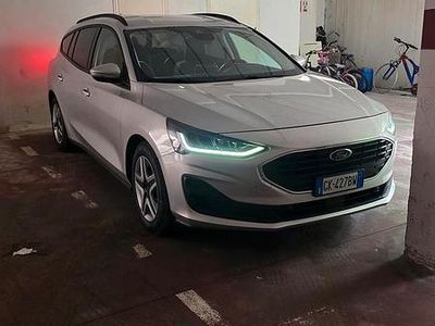 Usata Ford Focus 120 CV (88 kW) 2022 Grigio Station wagon