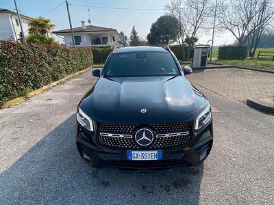 Usata Mercedes GLB200 150 CV (110 kW) 2020 Nero SUV