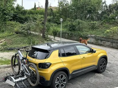 Usata Jeep Avenger Summit 101 CV (74 kW) 2024 Giallo SUV