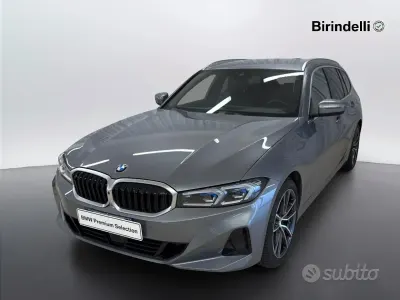 Usata BMW 320e 190 CV (139 kW) 2023 Grigio Station wagon