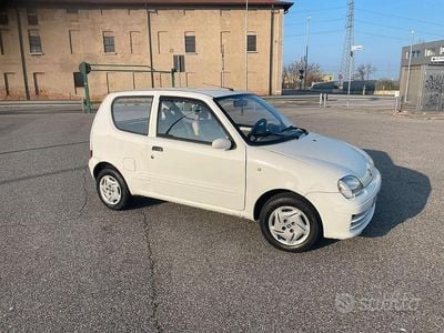 Usata Fiat Seicento 54 CV (39 kW) 2005 Bianco Utilitaria