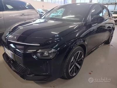 Usata Lancia Ypsilon 101 CV (74 kW) 2025 Nero Utilitaria