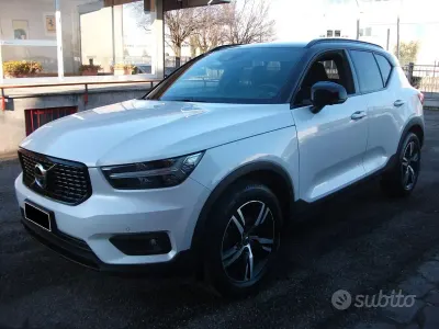 Usata Volvo XC40 R-Design 150 CV (110 kW) 2019 Bianco SUV