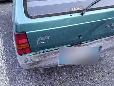 Usata Fiat Panda Young 39 CV (28 kW) 2000 Verde Berlina