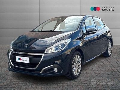 Usata Peugeot 208 Active 83 CV (61 kW) 2019 Grigio Utilitaria