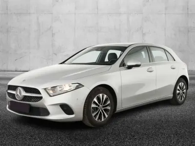 Usata Mercedes A180 Executive 116 CV (85 kW) 2022 Argento Berlina