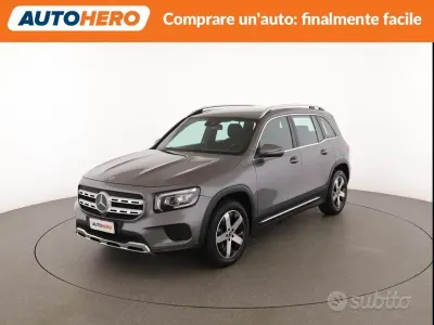 Usata Mercedes GLB200 Progressive 150 CV (110 kW) 2021 Grigio SUV