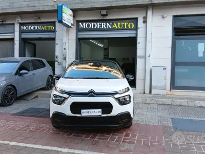 Begagnad Citroën C3 Shine 102 HK (75 kW) 2021 Vit Halvkombi