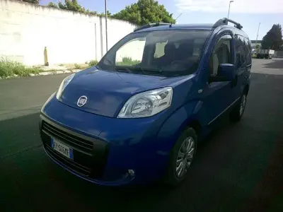 Usata Fiat Qubo Active 75 CV (55 kW) 2012 Blu Monovolume