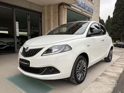 Usata Lancia Ypsilon S 69 CV (50 kW) 2023 Bianco Utilitaria