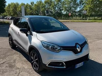 Usado Renault Captur 90 CV (66 kW) 2017 SUV