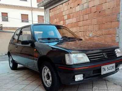 Usata Peugeot 205 83 CV (61 kW) 1991 Berlina