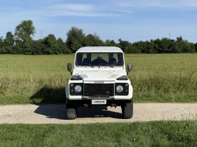 Usata Land Rover Defender 122 CV (89 kW) 2005 SUV
