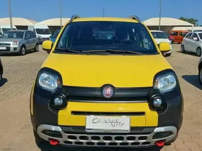 Usata Fiat Panda Cross Cross 79 CV (58 kW) 2015 Giallo Utilitaria