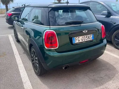 Usata Mini John Cooper Works 126 CV (92 kW) 2017 Verde Utilitaria