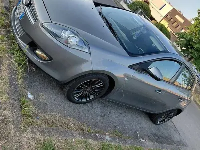 Usata Fiat Bravo 103 CV (75 kW) 2010 Grigio Utilitaria
