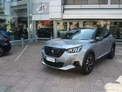 Używany Peugeot 2008 GT 131 KM (96 kW) 2021 Szary SUV