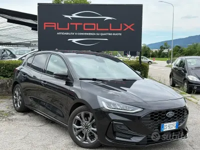 Usata Ford Focus ST 115 CV (84 kW) 2023 Nero Berlina