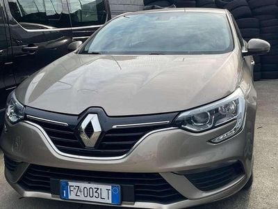 Usata Renault Mégane IV 95 CV (69 kW) 2019 Station wagon