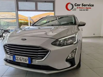 Usata Ford Focus Business Edition 120 CV (88 kW) 2021 Argento Station wagon