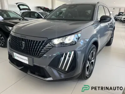 Nuova Peugeot 2008 136 CV (100 kW) 2025 Grigio SUV