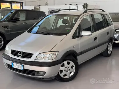 Usata Opel Zafira Eco 101 CV (74 kW) 2002 Grigio Monovolume