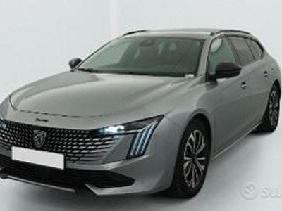 Usata Peugeot 508 SW Allure 225 CV (165 kW) 2024 Verde Station wagon