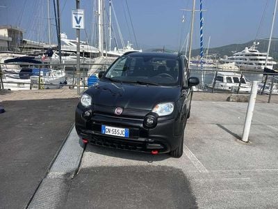 Usata Fiat Panda Cross Cross 69 CV (50 kW) 2023 Utilitaria