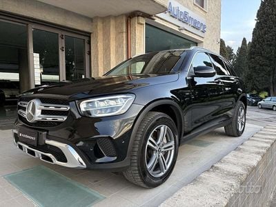 Usata Mercedes GLC300e 194 CV (142 kW) 2021 Nero SUV