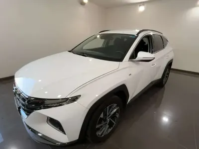 Usata Hyundai Tucson 137 CV (100 kW) 2024 Atlas white SUV