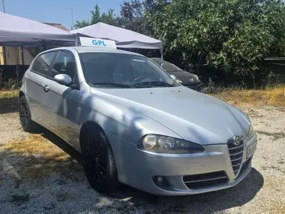 Usata Alfa Romeo 147 120 CV (88 kW) 2008 Other Utilitaria