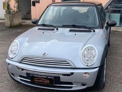 Arancione Usata 2005 Mini Cooper Utilitaria | 2590 € (Buon prezzo)