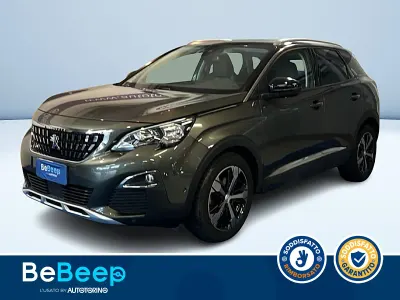 Usata Peugeot 3008 Allure 131 CV (96 kW) 2020 Verde metallizzato SUV
