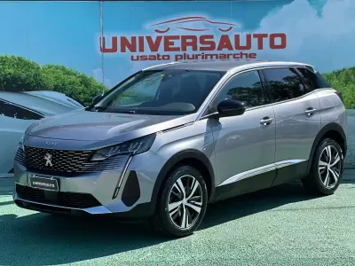 Usata Peugeot 3008 Allure 131 CV (96 kW) 2022 Grigio SUV