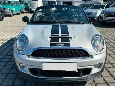 Usata Mini Cooper S Roadster 184 CV (135 kW) 2012 Grigio Cabrio