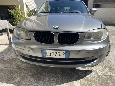 Occasion BMW 118 143 PK (105 kW) 2010 Grijs Hatchback