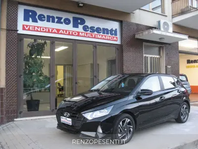 Usata Hyundai i20 84 CV (61 kW) 2023 Nero Utilitaria