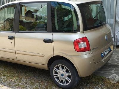 Usata Fiat Multipla 103 CV (75 kW) 2007 Giallo Monovolume