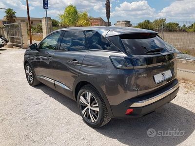 Usata Peugeot 3008 Allure 131 CV (96 kW) 2022 Grigio SUV