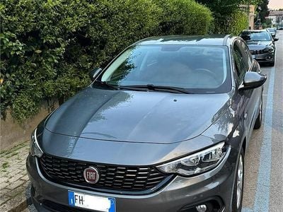 Usata Fiat Tipo Easy 95 CV (69 kW) 2016 Grigio Berlina