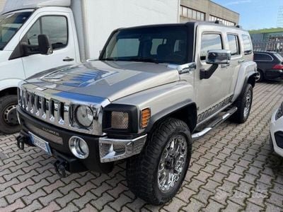 Hummer H3