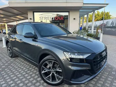 Usata Audi Q8 Sport 286 CV (210 kW) 2018 Grigio SUV